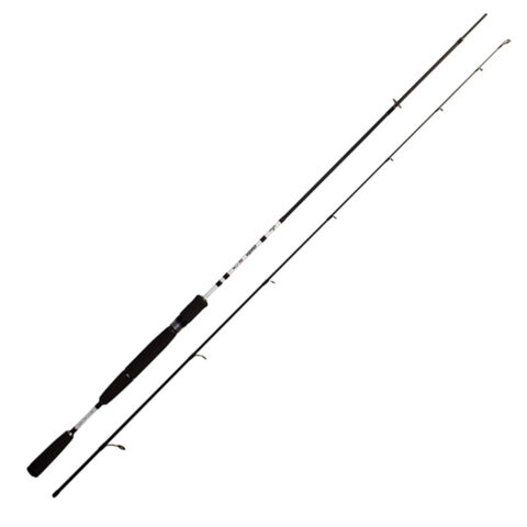 Le canne Heron Crack-1 sono ideali per la pesca sia in mare che in acqua dolce. Con il loro fodero rigido, sono anche facili da trasportare e proteggere.