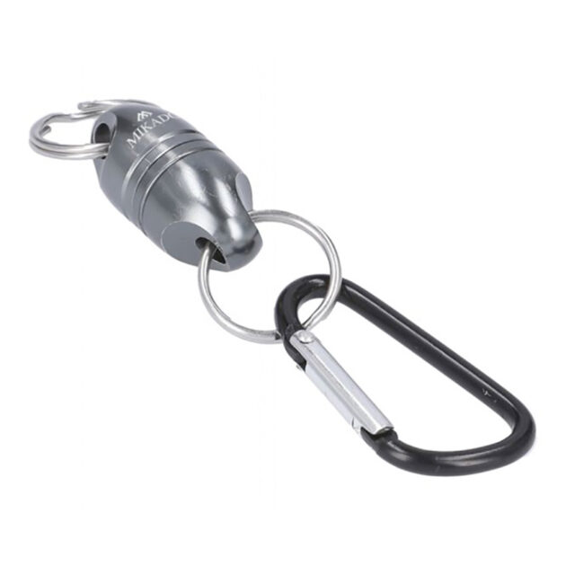 Il Mikado Magnetic For Net è un accessorio da pesca indispensabile e un compagno prezioso per qualsiasi sessione di pesca.